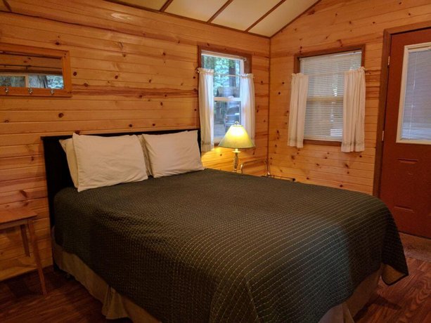Emerald Forest Cabins Trinidad Compare Deals