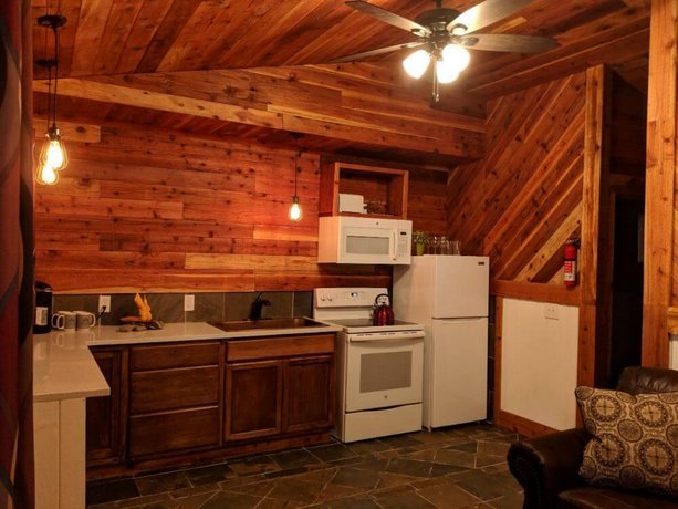 Emerald Forest Cabins Trinidad Compare Deals
