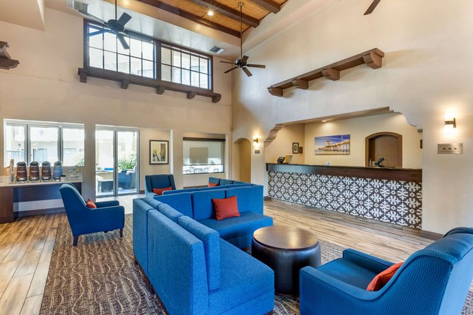 Comfort Inn Suites Orange County John Wayne Airport Santa Ana