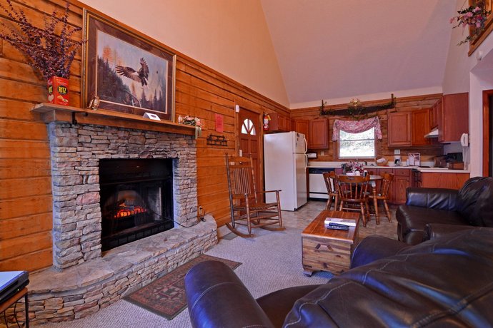 Honeymoon Hills Gatlinburg Cabin Rentals Compare Deals