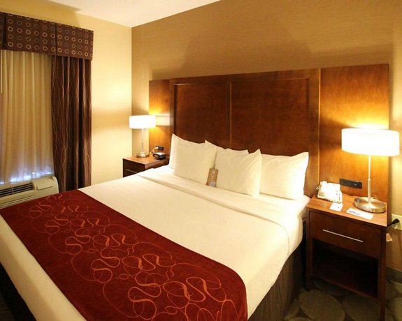 Comfort Suites North Brunswick Compare Deals