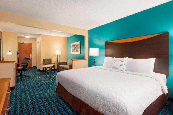 Amerivu Inn And Suites Grand Forks