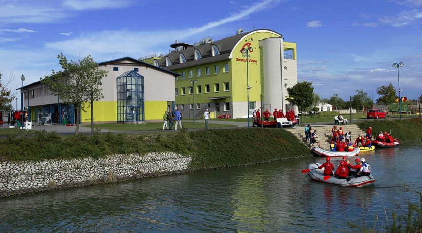 Hotel and Park Divoká Voda