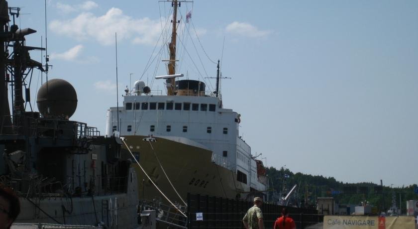Laivahostel S/S Bore
