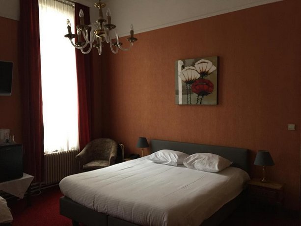 Station Hotel