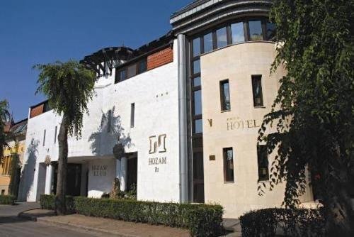 Hozam Wellness és Apartman