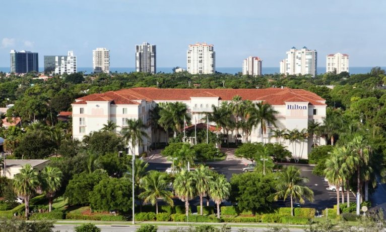 Hilton Naples
