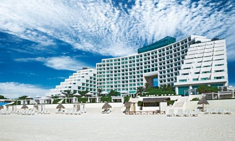 Live Aqua Beach Resort Cancun