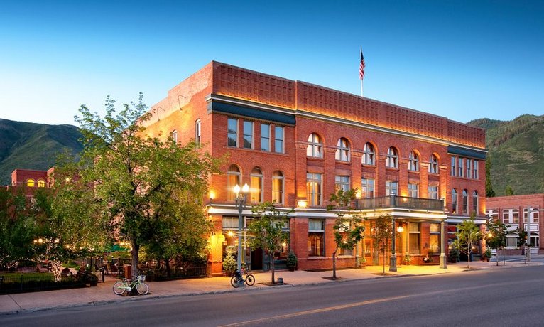 Hotel Jerome, An Auberge Resort