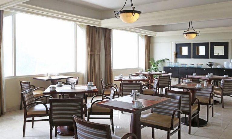Real InterContinental San Salvador at Metrocentro Mall