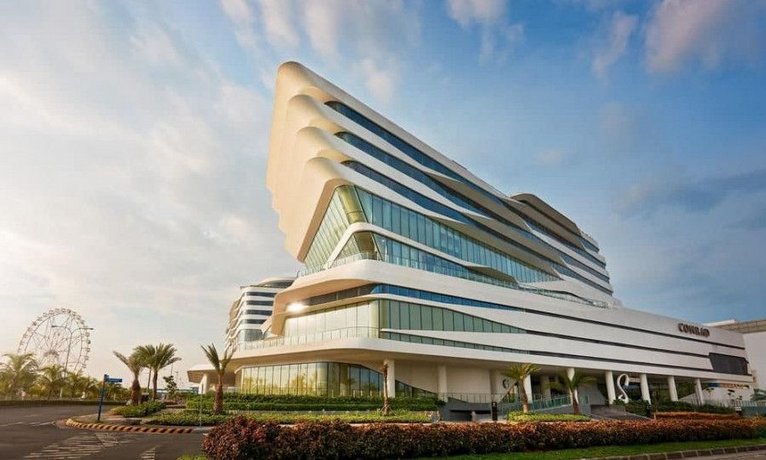 Conrad Manila