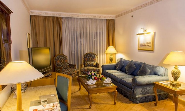 Steigenberger Nile Palace Luxor Hotel & Convention Center