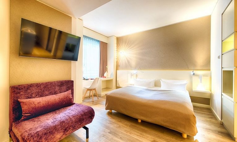 מלון לאונרדו - רובע מיטה, ברלין צילום של הוטלס קומביינד - למטייל (1)