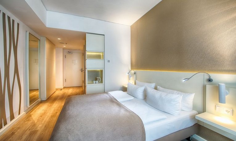 מלון לאונרדו - רובע מיטה, ברלין צילום של הוטלס קומביינד - למטייל (8)