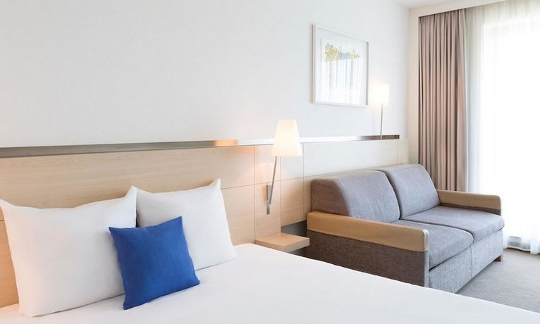 מלון נובוטל ברלין מיטה (באי המוזיאונים)