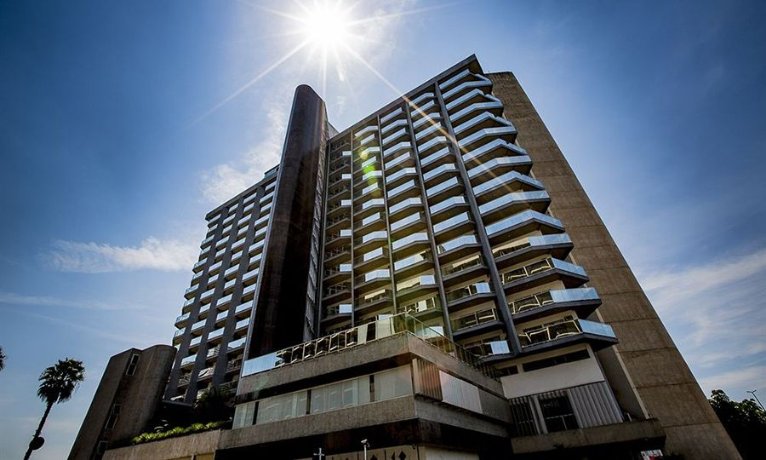 Manhattan Plaza