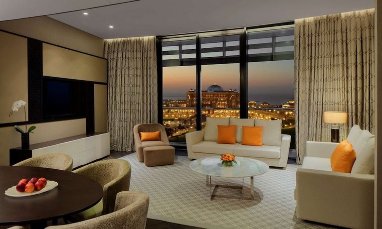 Grand Hyatt Abu Dhabi Hotel and Residences Emirates Pearl