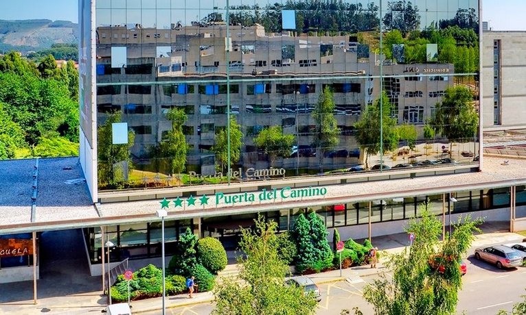 Oca Puerta del Camino Hotel