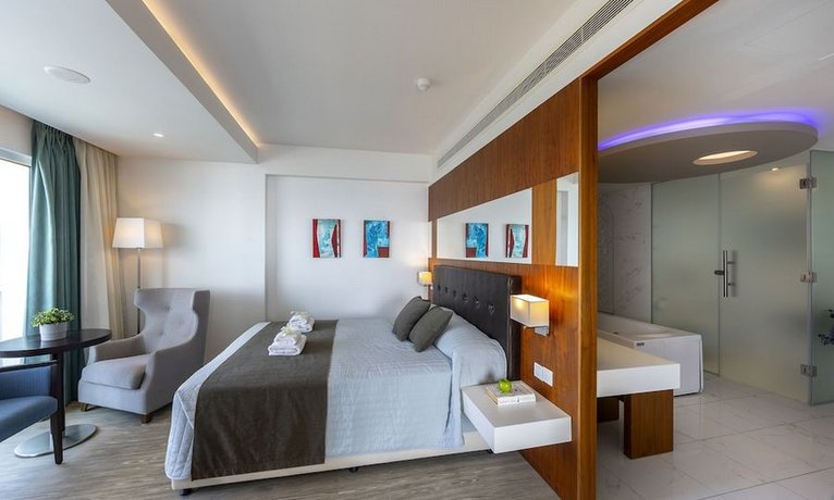 Melissi Beach Hotel & Spa