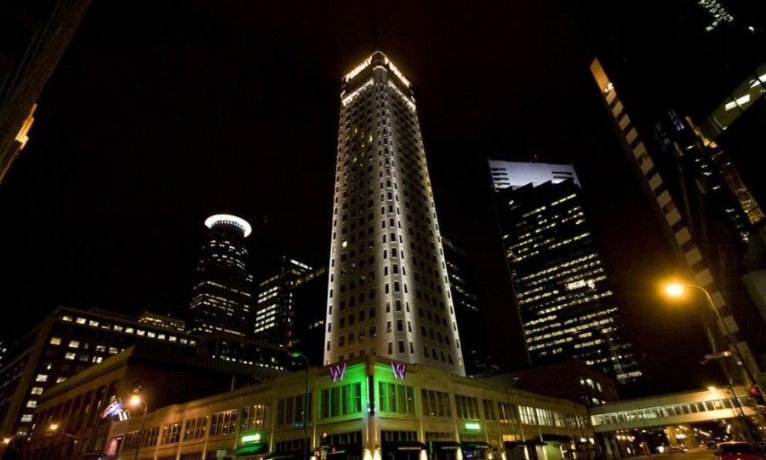 W Minneapolis - The Foshay