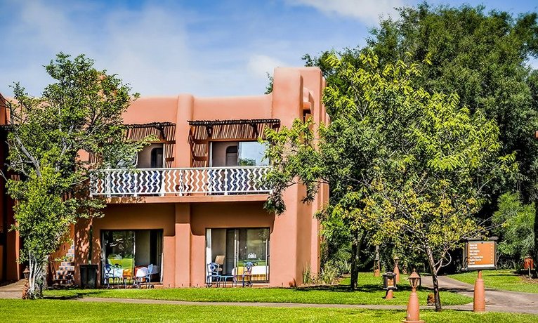 Avani Victoria Falls Resort