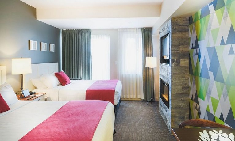 Summit Lodge Boutique Hotel