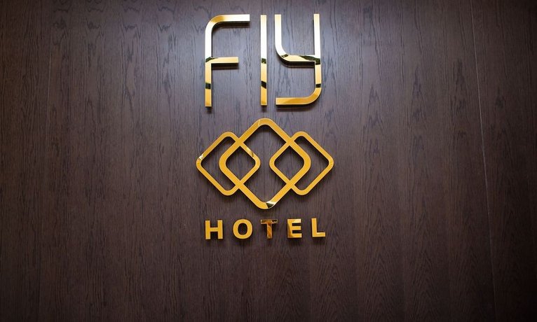 Fly Hotel