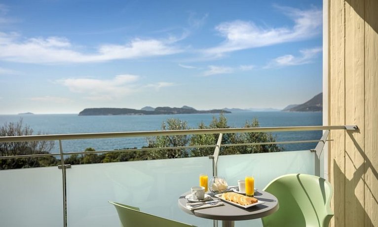 Valamar Argosy Hotel