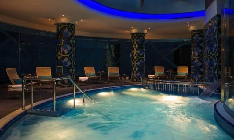 Renaissance Izmir Hotel