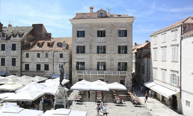 The Pucic Palace