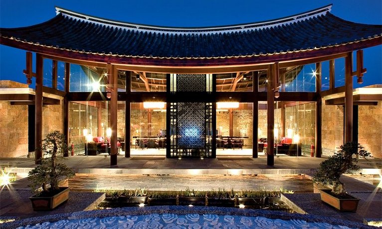 Banyan Tree Lijiang