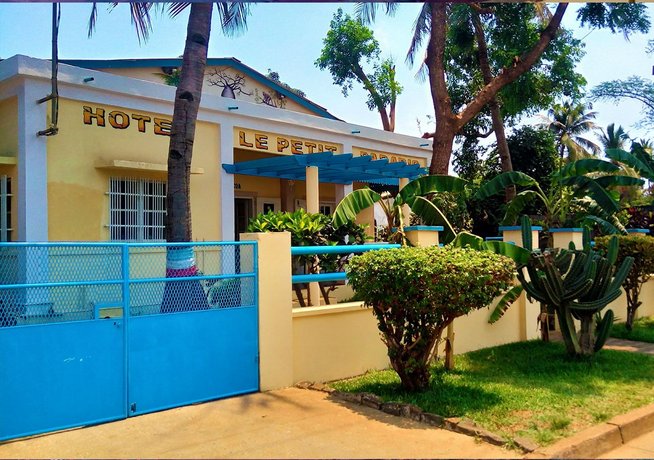 hotel le petit paradis