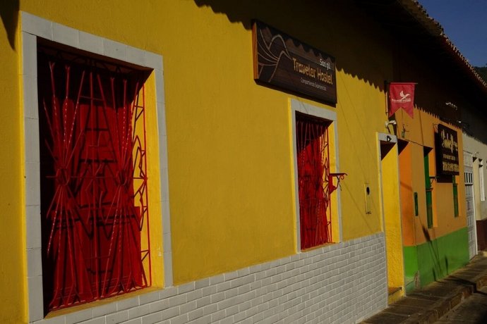 Traveler Hostel