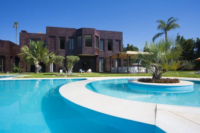 Palais Amaya