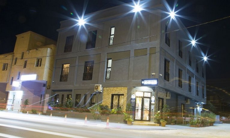 Hotel Semiramis Hmj