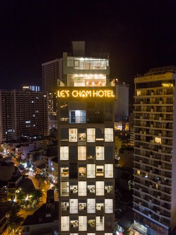 Le's Cham Hotel