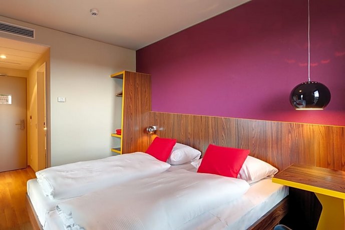 Meininger Hotel Frankfurt Main / Airport