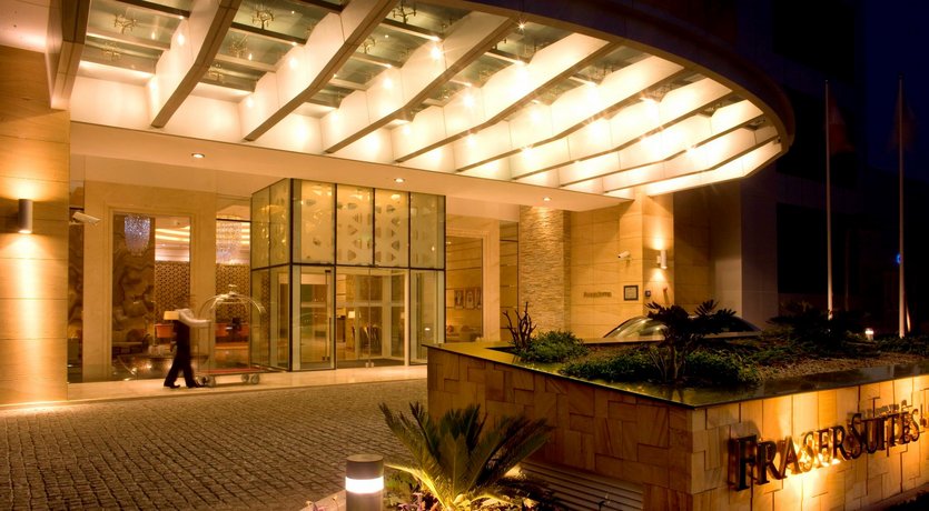 La Suite Dubai Hotel & Apartments