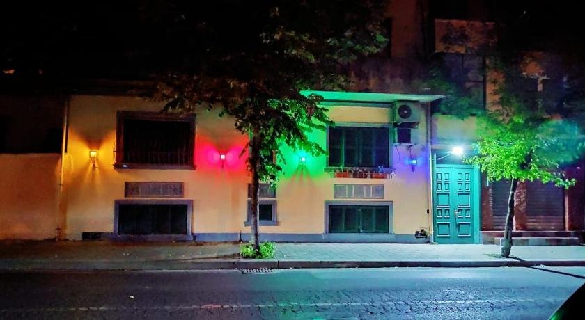 Tufina Hostel