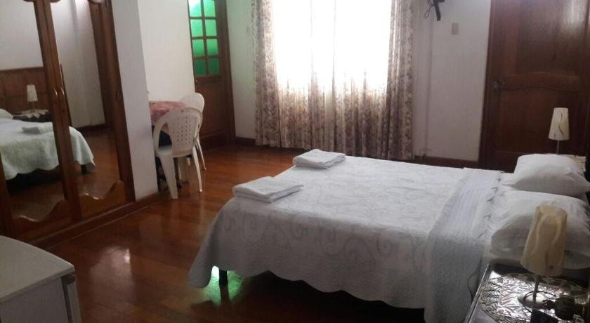 Hostal Camiluz