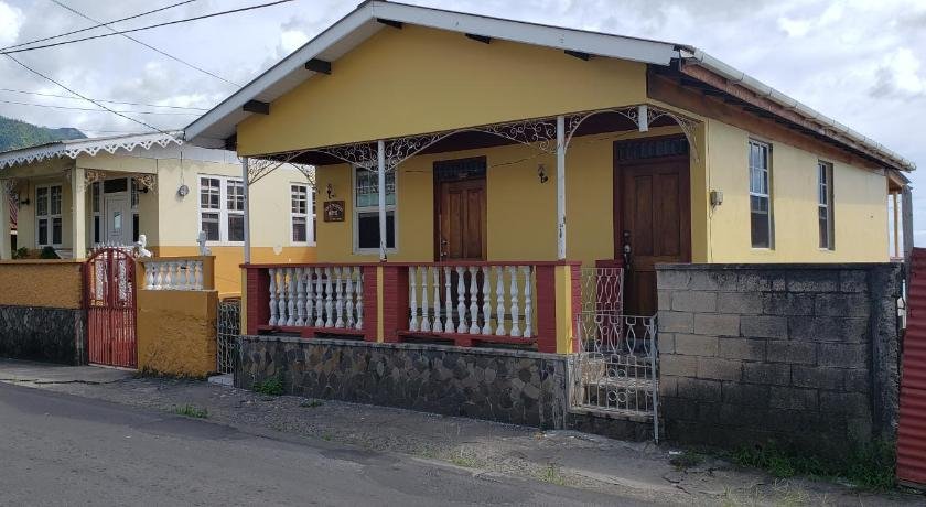 Roseau Hostel & Beach Front Property
