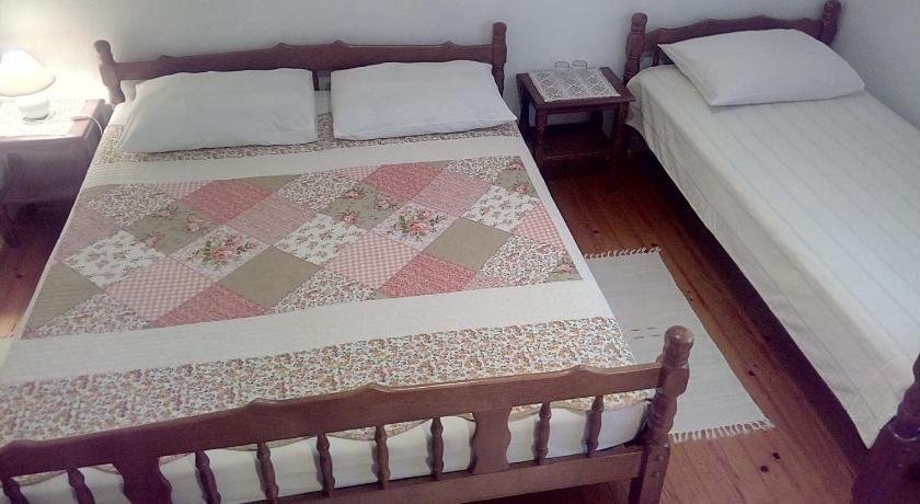 Apartment and Rooms Markovic