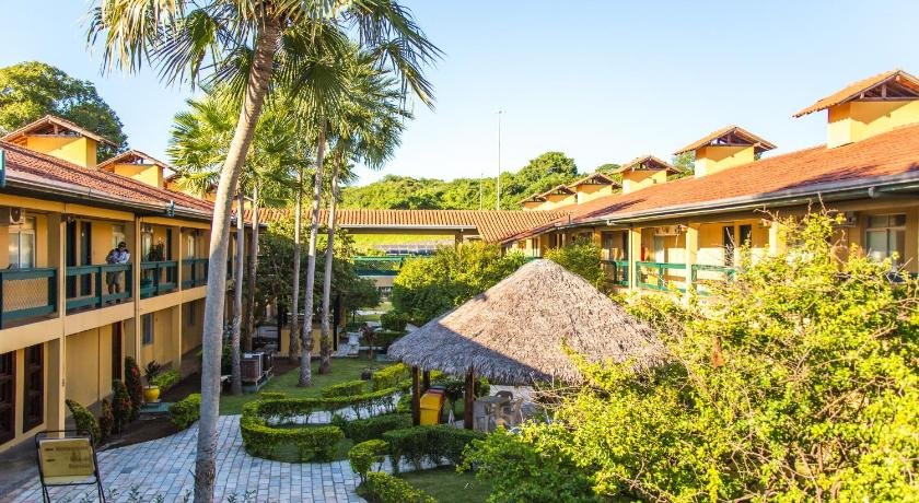 Candeias Hotel Gold Fish
