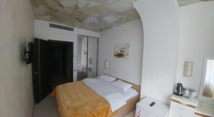 Seven Eleven Most City Hotel&skytech