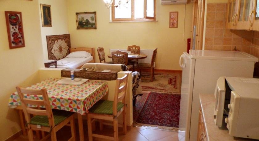 Eszter Apartman