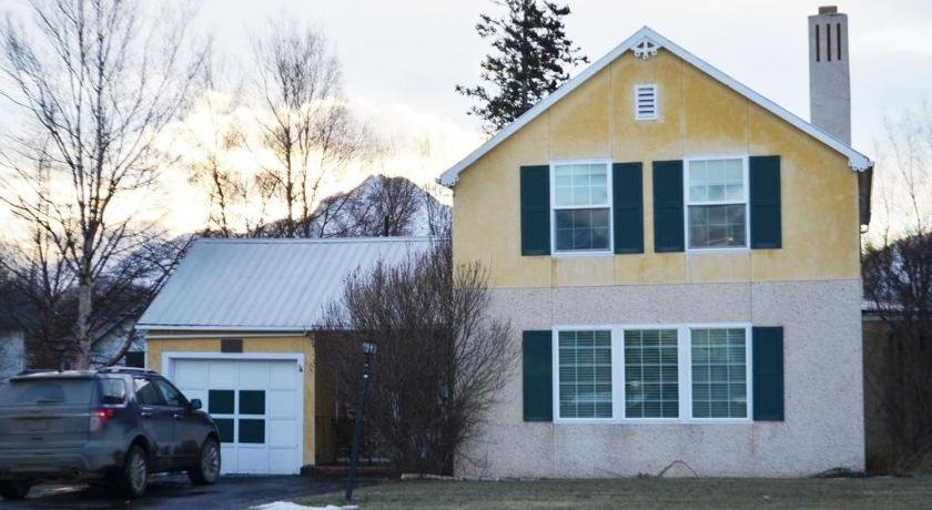 Colony Inn