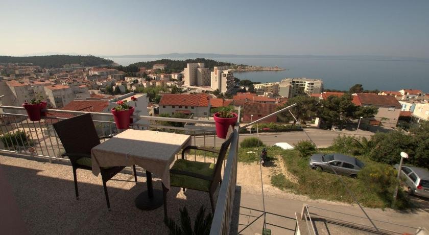 Apartments Villa Ravlic