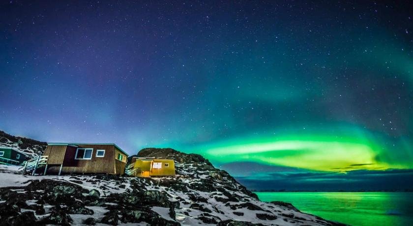Inuk Hostels