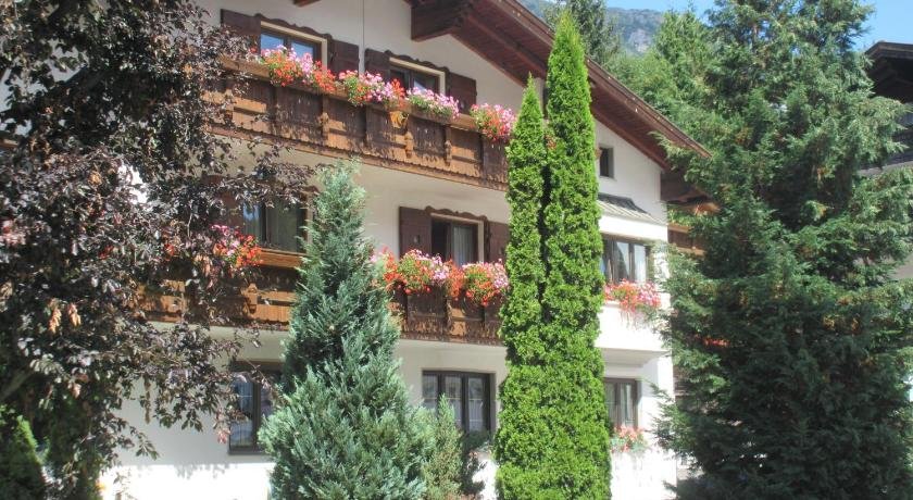 Haus Fallesin