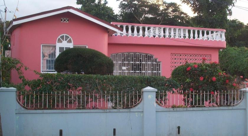 Tina's Guest House